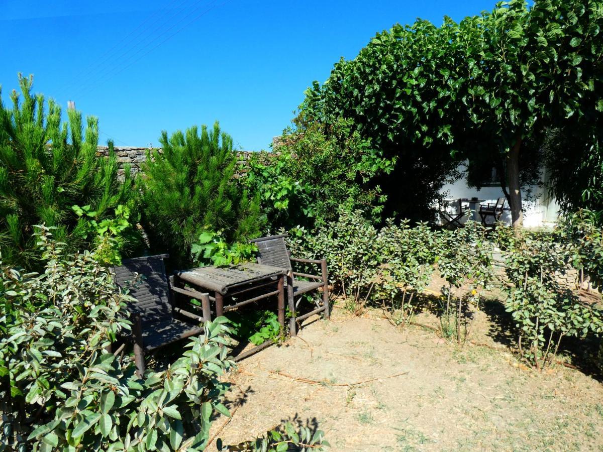 Aparthotel Το Κατἑ Artemonas Exteriér fotografie