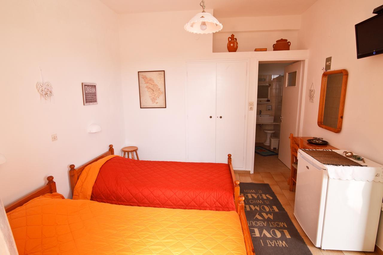 Aparthotel Το Κατἑ Artemonas Exteriér fotografie